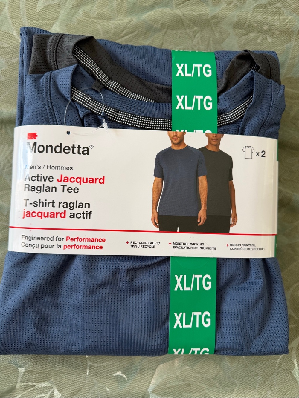 Mondetta Men’s Active Jacquard Performance Raglan Tee – Navy Blue & Black (XL)
